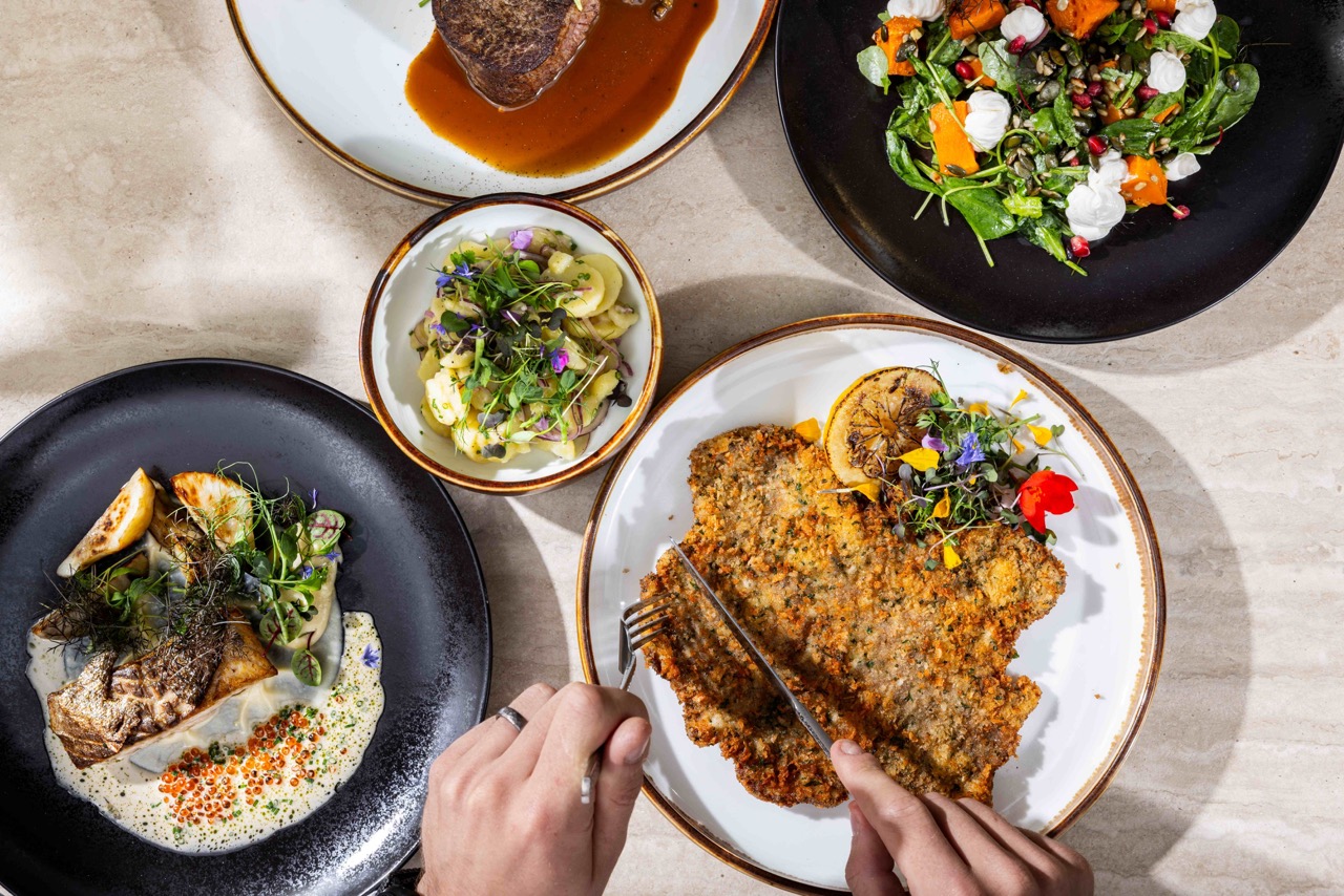 Živá zeleň, filmy Davida Ondříčka a winebar pod zemí. V centru Prahy otevírá restaurace Greenery 1060