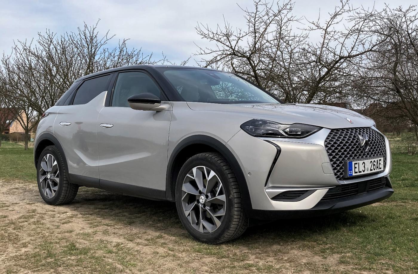 Jedinečný styl. Luxusní design. To je nové 100% elektrické SUV DS 3 Crossback E-TENSE, které jsme s celou rodinou otestovali