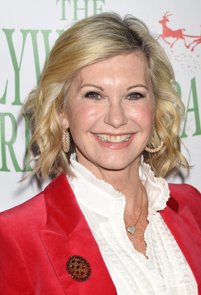 Hollywood,-,Nov,27:,Olivia,Newton-john,Arrives,To,The,85th