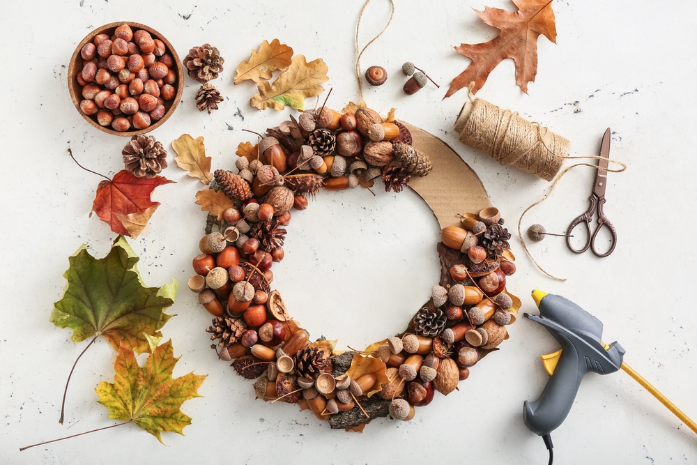 Beautiful,Wreath,Made,Of,Pine,Cones,And,Acorns,With,Leaves