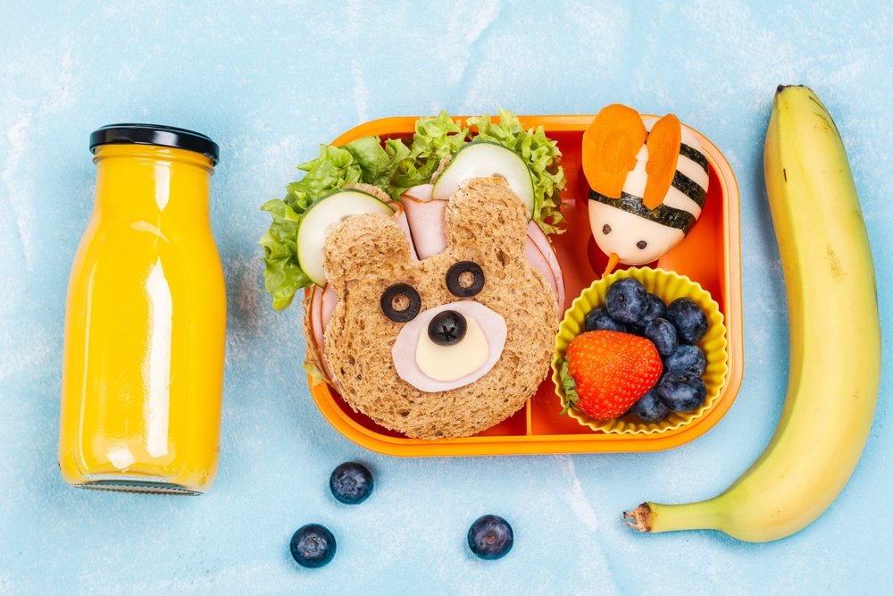 Kids,Lunch,Box,With,Funny,Bear,Sandwich,And,Boiled,Egg