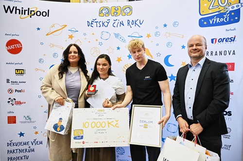 Hana Čechová, Pomoc ostatním (patroni Jitka Čvančarová a Adam Mišík)