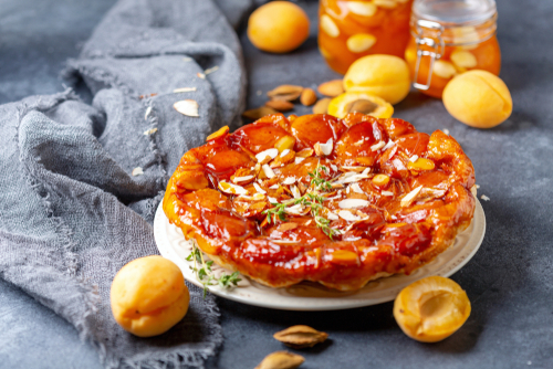 Traditional,Inverted,Pie,With,Apricots,And,Thyme,On,A,Dark